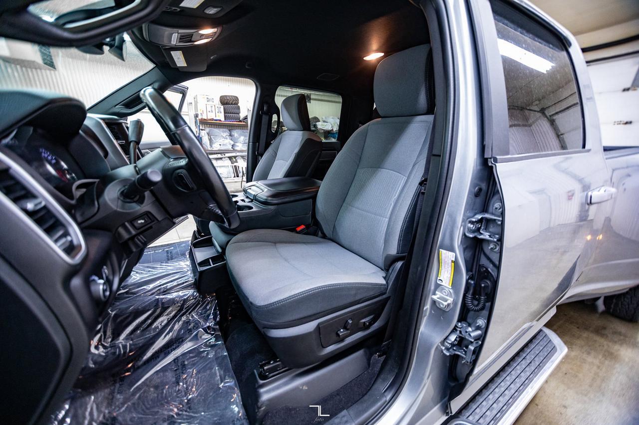 2021 Ram 3500 4x4 Crew Cab Big Horn Dually Diesel BCam Red Deer AB