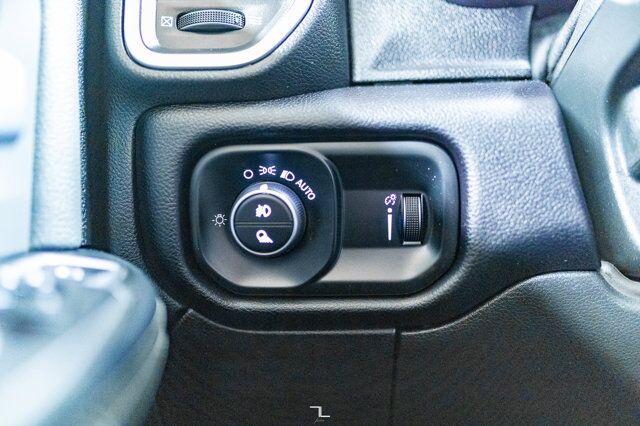 2021 Ram 3500 4x4 Crew Cab Big Horn Dually Diesel BCam Red Deer AB