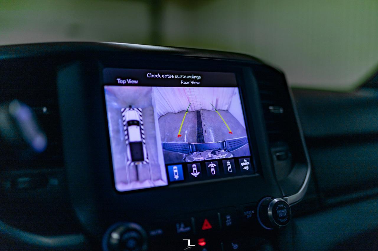 2021 Ram 3500 4x4 Crew Cab Big Horn Dually Diesel BCam Red Deer AB