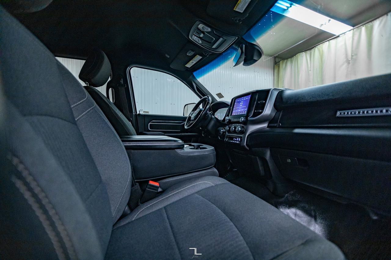 2021 Ram 3500 4x4 Crew Cab Big Horn Longbox BCam Red Deer AB