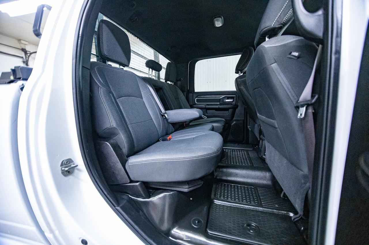 2021 Ram 3500 4x4 Crew Cab Big Horn Longbox BCam Red Deer AB