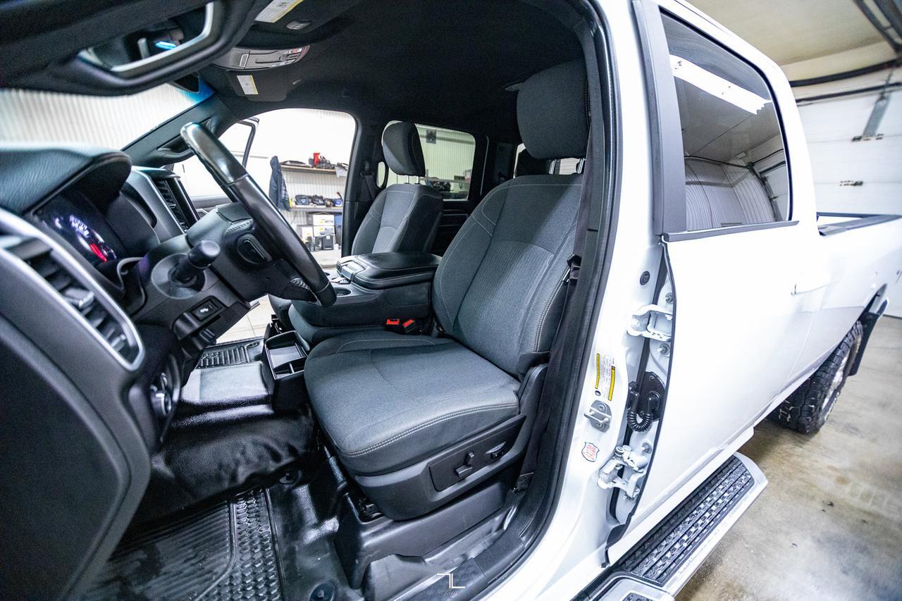 2021 Ram 3500 4x4 Crew Cab Big Horn Longbox BCam Red Deer AB