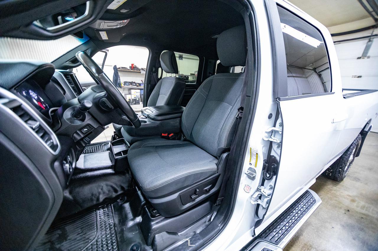 2021 Ram 3500 4x4 Crew Cab Big Horn Longbox BCam Red Deer AB