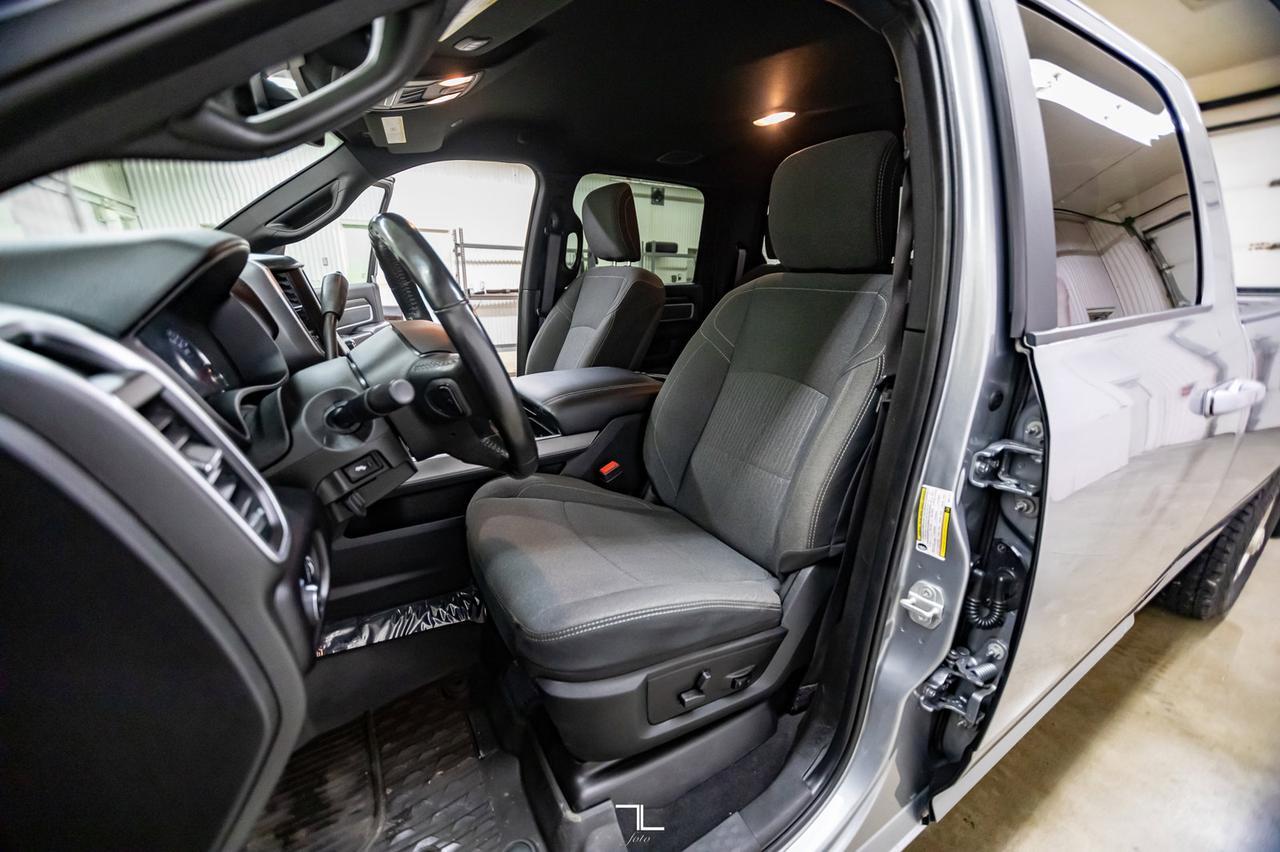 2021 Ram 3500 4x4 Crew Cab Big Horn Longbox Diesel BCam Red Deer AB