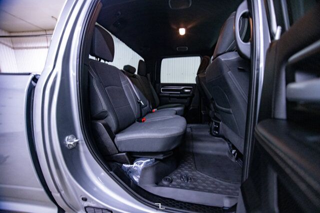 2021 Ram 3500 4x4 Crew Cab Big Horn Longbox HEMI BCam Red Deer AB