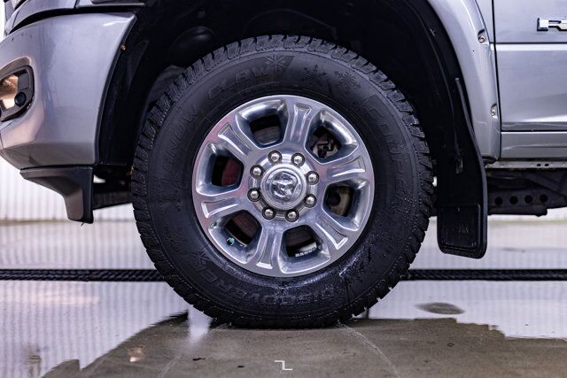 2021 Ram 3500 4x4 Crew Cab Big Horn Longbox HEMI BCam Red Deer AB