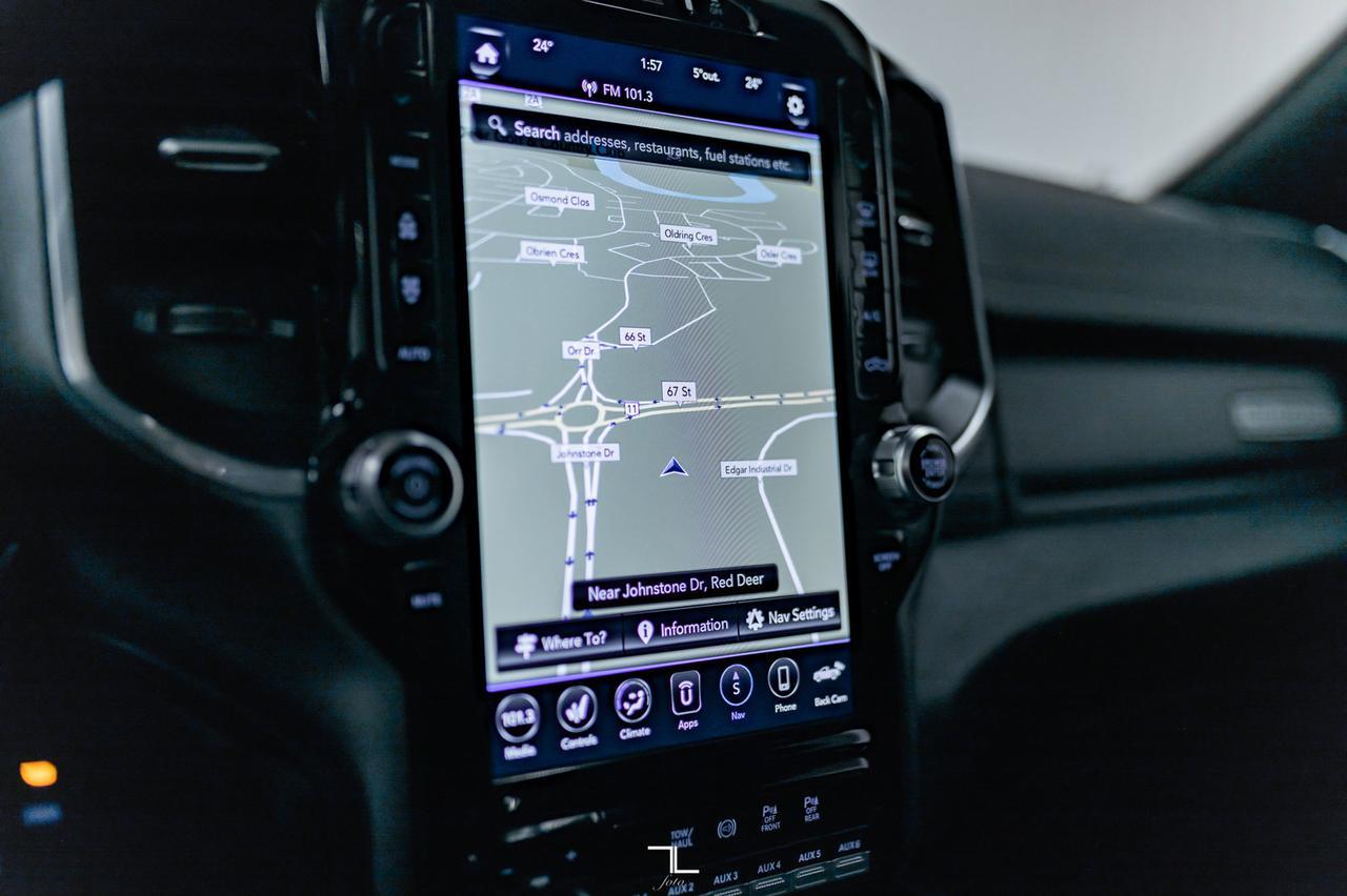 2021 Ram 3500 4x4 Crew Cab Laramie Diesel AISIN Leather Roof Nav Red Deer AB