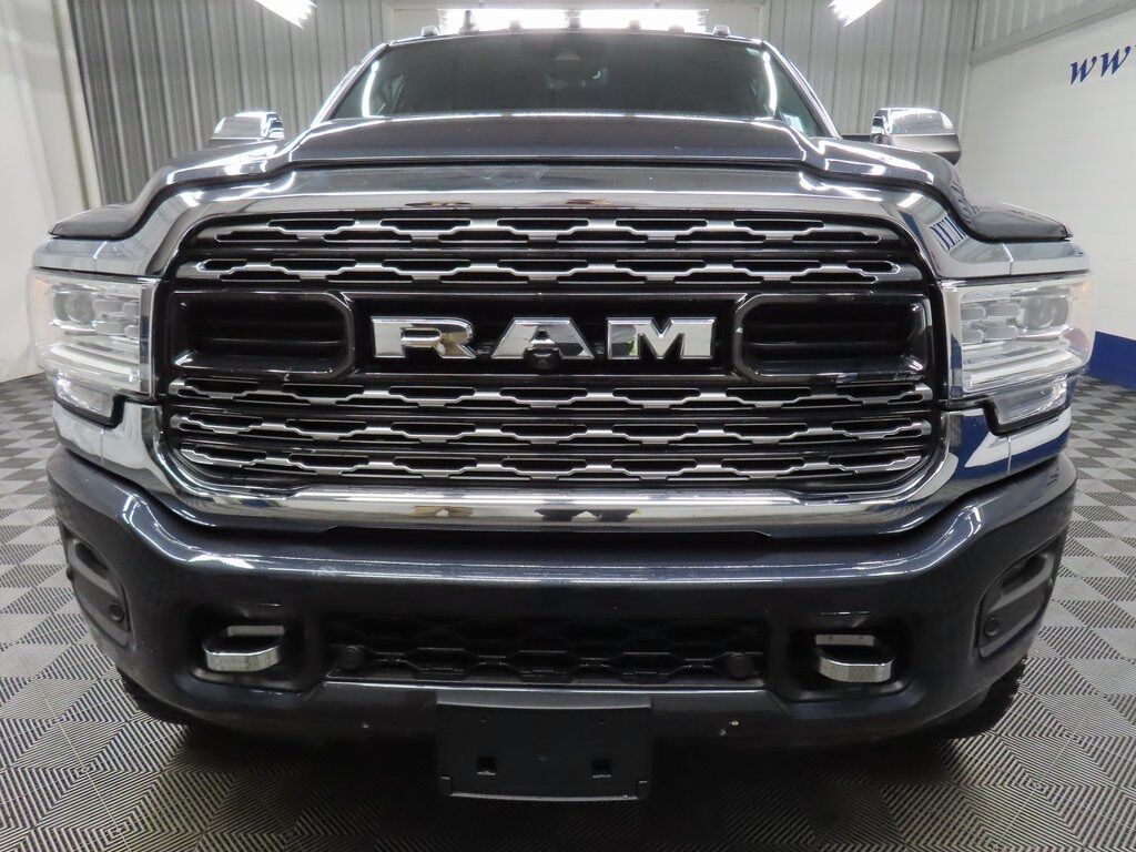 2021 Ram 3500 4x4 Mega Cab Limited SRW Fond du Lac WI