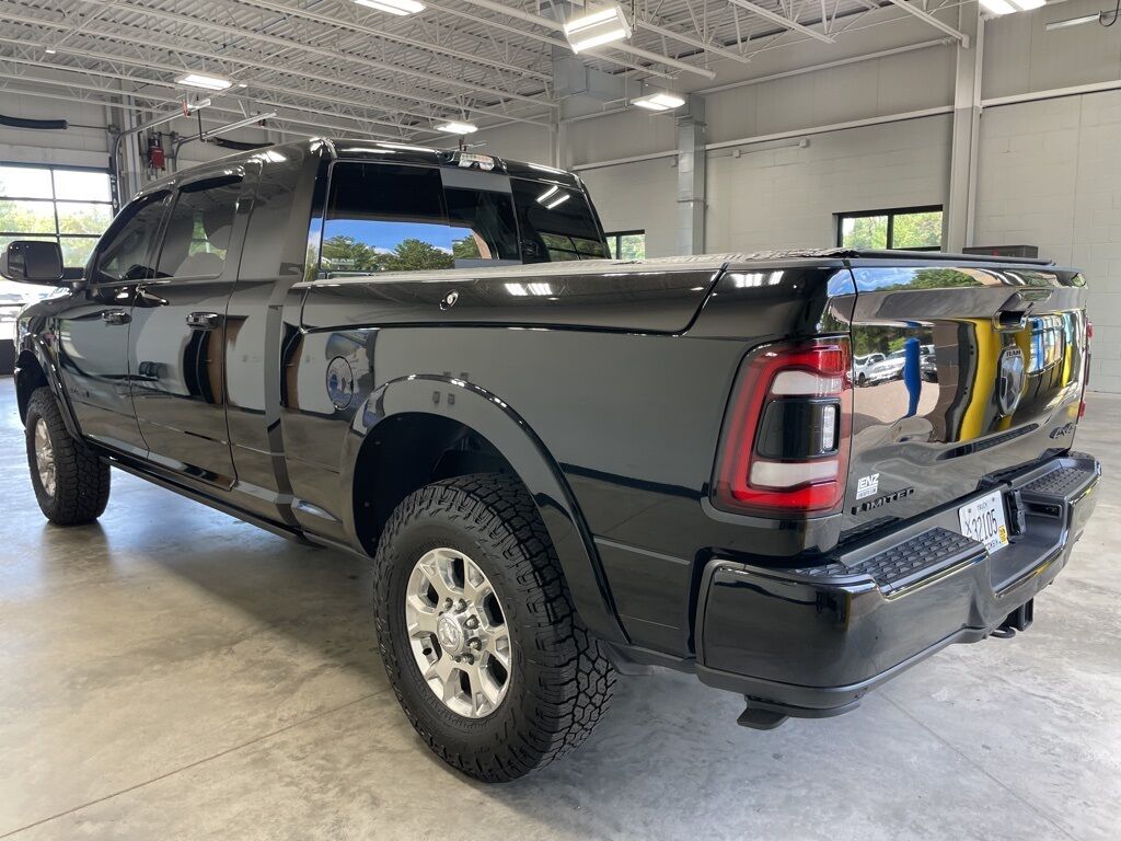 2021 Ram 3500 4x4 Mega Cab Limited SRW Minocqua WI