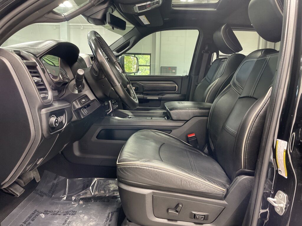 2021 Ram 3500 4x4 Mega Cab Limited SRW Minocqua WI