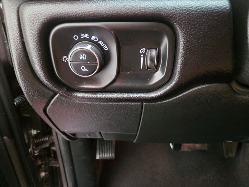 2021 Ram 3500 Big Horn 4WD Dually 6.7L Diesel AISIN Transmission Gooseneck FREE WARRANTY Arlington TX