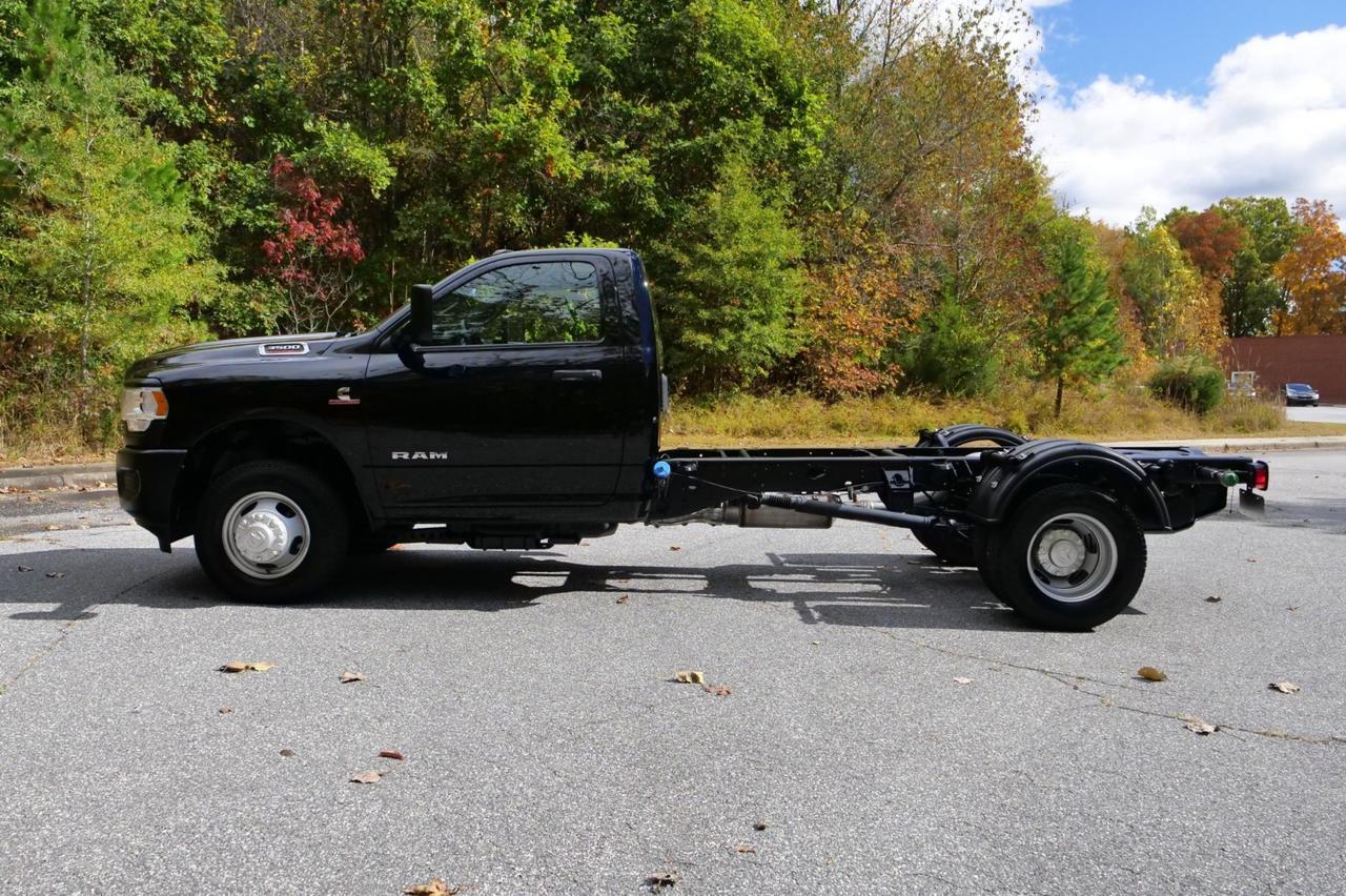 2021 Ram 3500 Chassis Cab Tradesman 4X4 / AISIN / Turbo Diesel / Tow Package! Lincolnton NC