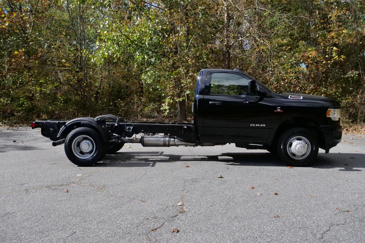 2021 Ram 3500 Chassis Cab Tradesman 4X4 / AISIN / Turbo Diesel / Tow Package! Lincolnton NC