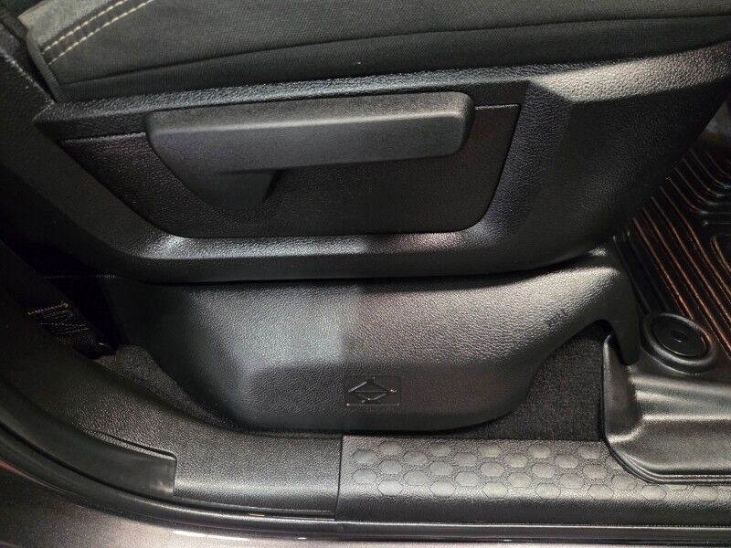 2021 Ram 3500 Dually 6.7L Diesel AISIN Transmission 4.10 Axle Ratio Rear Air Suspension FREE WARRANTY Arlington TX