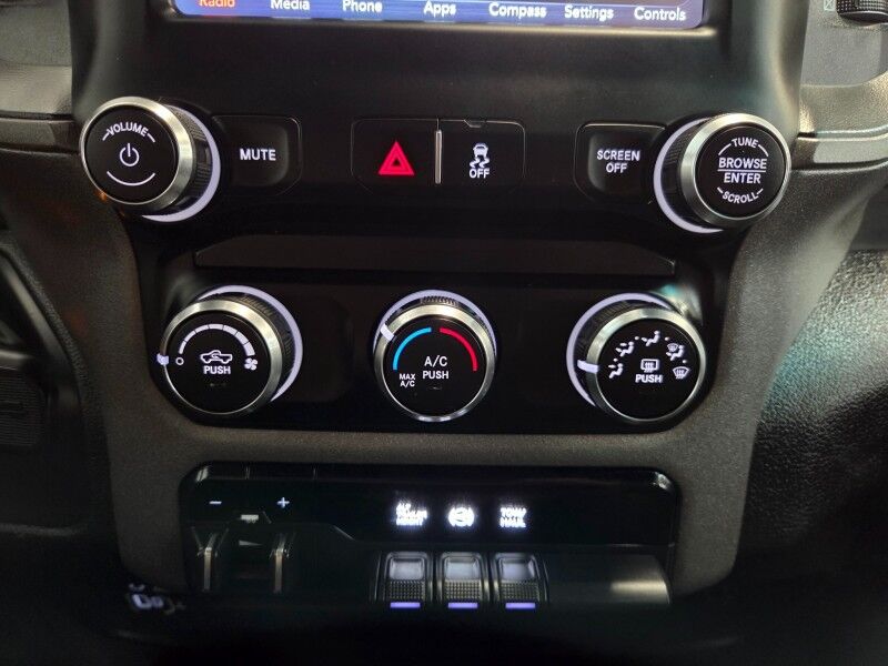 2021 Ram 3500 Dually 6.7L Diesel AISIN Transmission 4.10 Axle Ratio Rear Air Suspension FREE WARRANTY Arlington TX