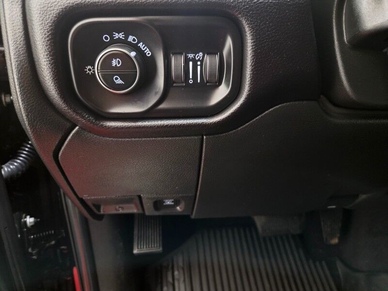 2021 Ram 3500 Laramie 4WD Dually 6.7L Diesel 12in Screen GPS Camera New Tires FREE WARRANTY Arlington TX