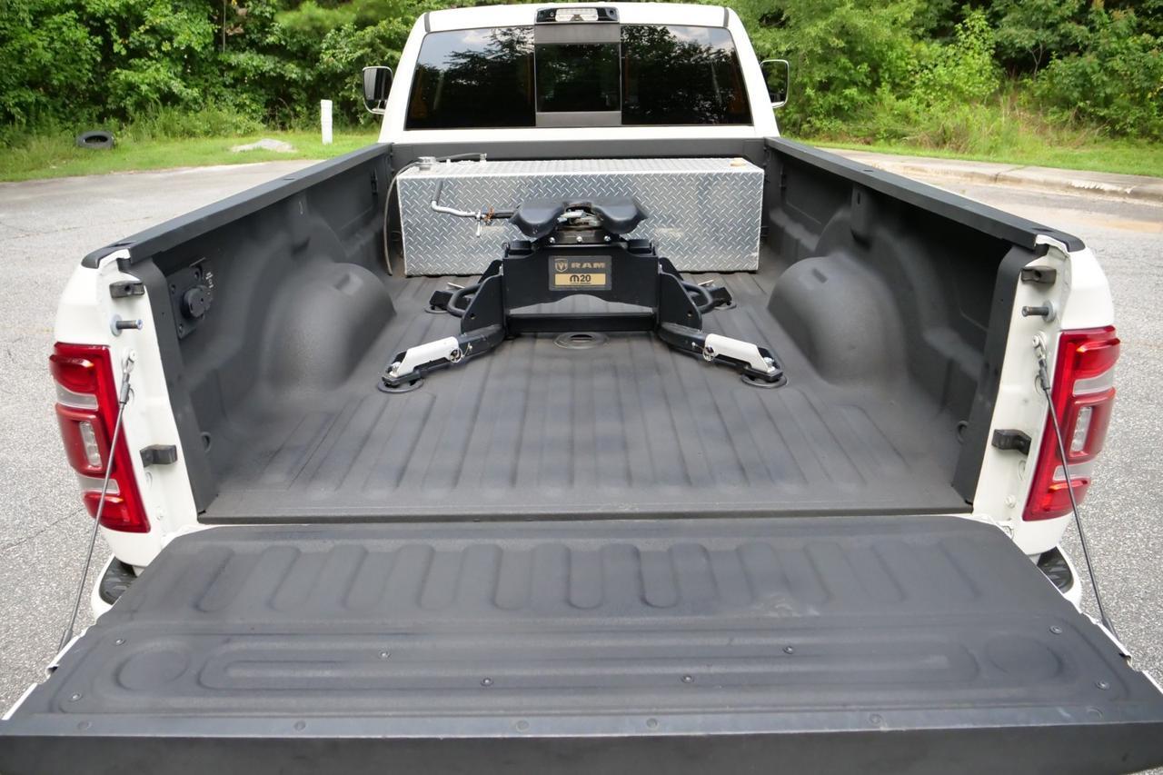 2021 Ram 3500 Laramie 4X4 / DRW / Long Bed / Turbo Diesel! Lincolnton NC
