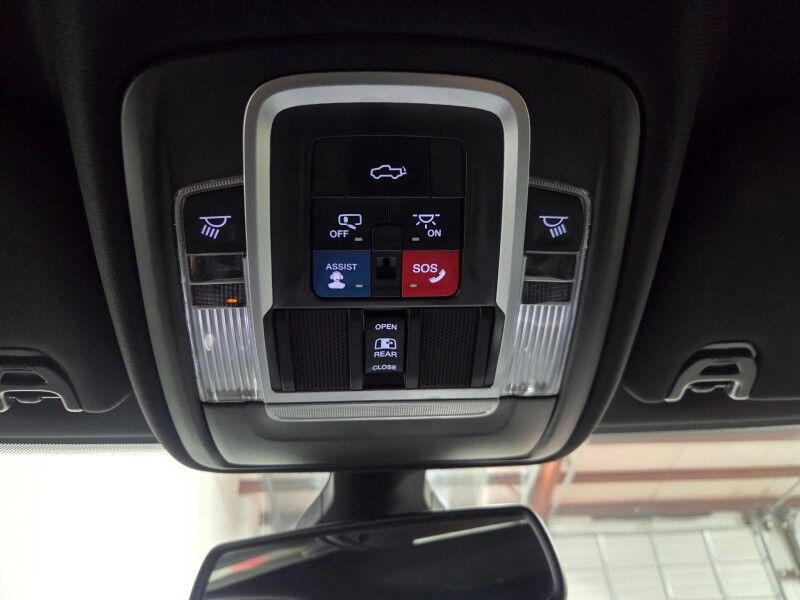 2021 Ram 3500 Laramie Night Edition Dually 4WD AISIN 6.7L Diesel 12in Screen Camera FR Arlington TX