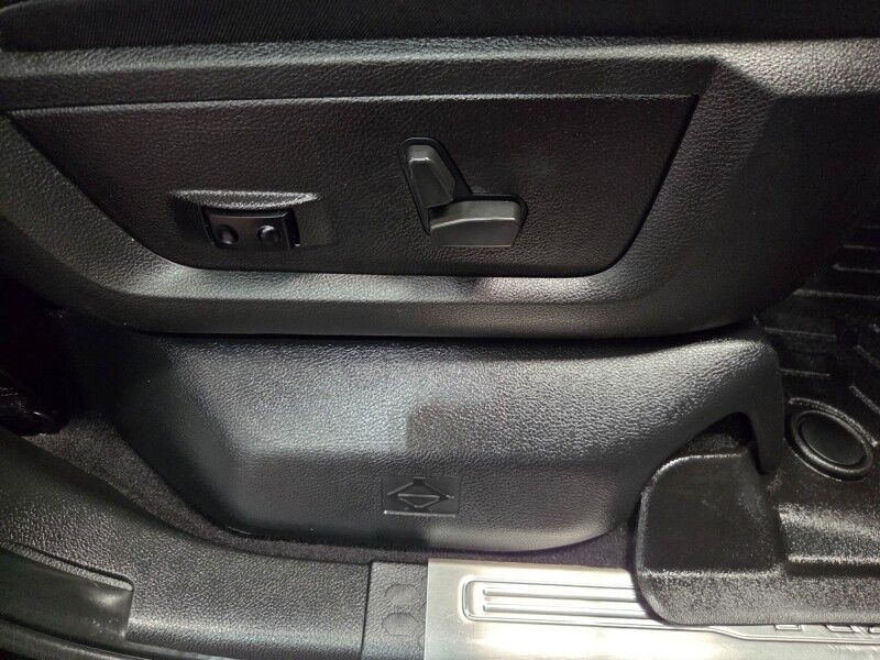 2021 Ram 3500 Laramie Sport Dually 6.7L Diesel 12in Screen GPS Camera New Tires FREE WARRANTY Arlington TX