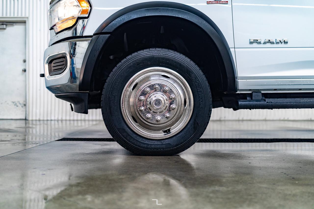 2021 Ram 5500 4x4 Crew Cab SLT Dually Deck Diesel AISIN BCam Red Deer AB