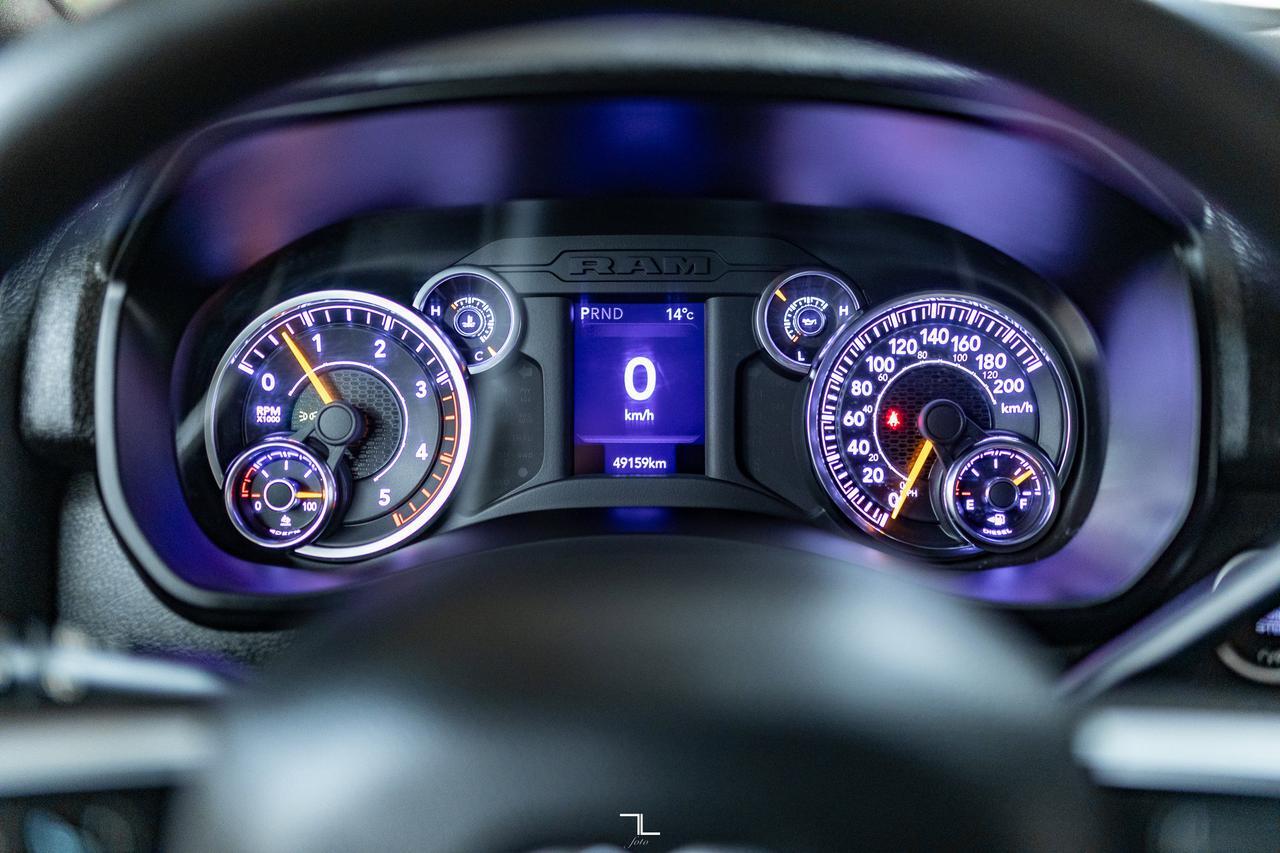 2021 Ram 5500 4x4 Crew Cab SLT Dually Deck Diesel AISIN BCam Red Deer AB