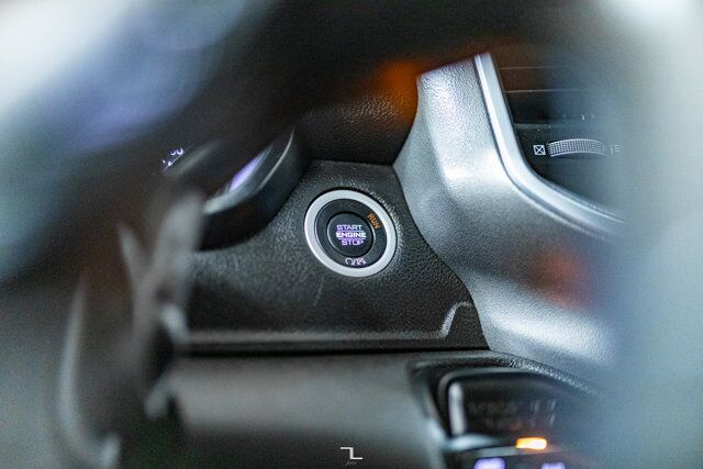 2021 Ram 5500 4x4 Crew Cab SLT Dually Deck Diesel AISIN BCam Red Deer AB