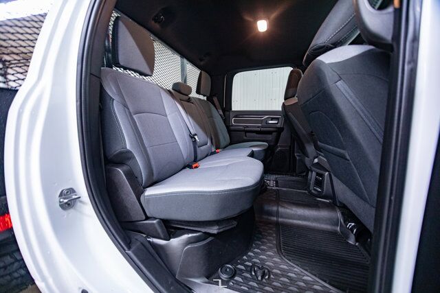 2021 Ram 5500 4x4 Crew Cab SLT Dually Deck Diesel AISIN BCam Red Deer AB