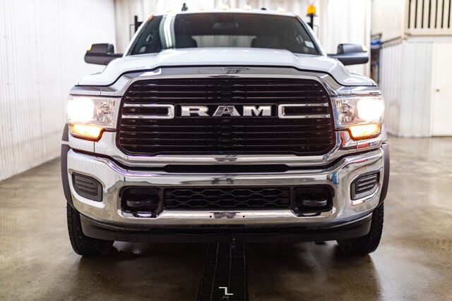 2021 Ram 5500 4x4 Crew Cab SLT Dually Deck Diesel AISIN BCam Red Deer AB