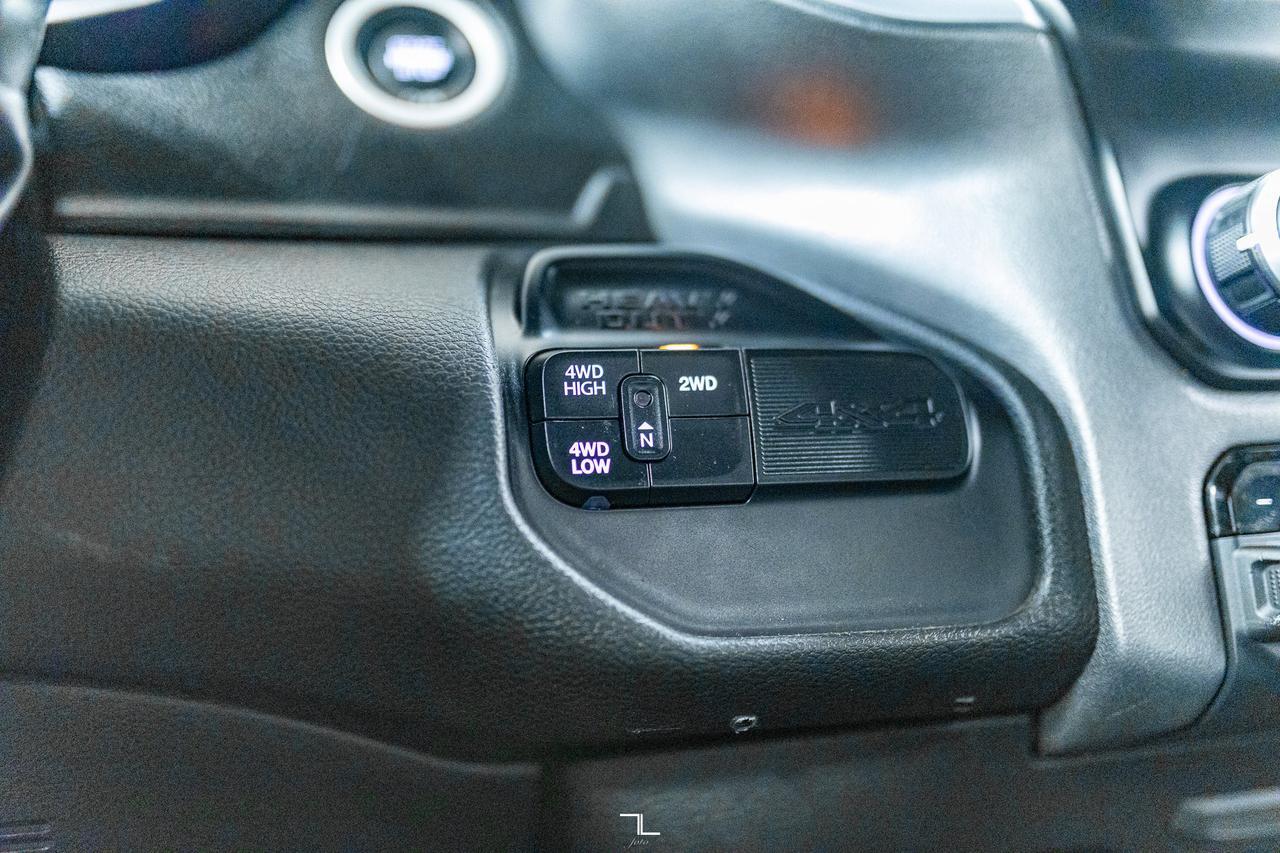 2021 Ram 5500 4x4 Crew Cab SLT Dually Deck Diesel AISIN BCam Red Deer AB