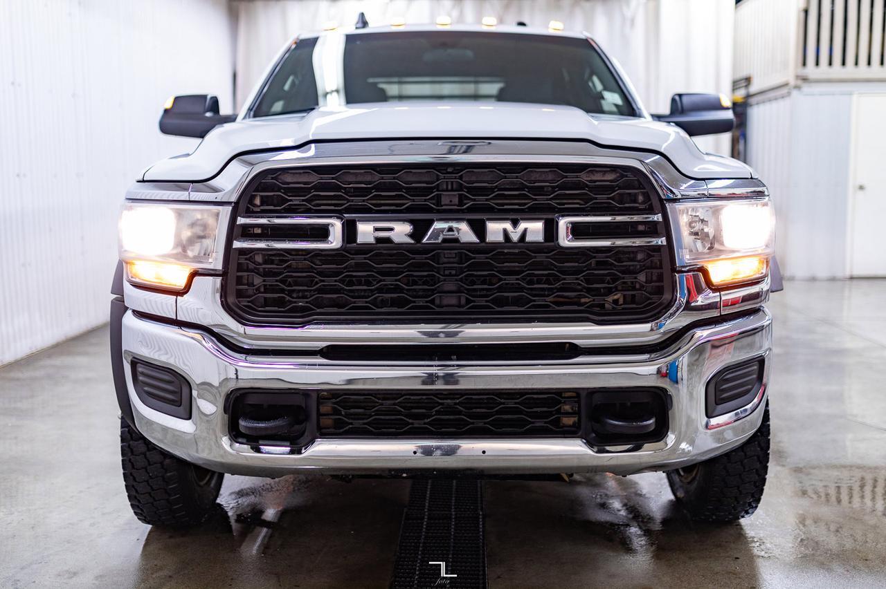 2021 Ram 5500 4x4 Crew Cab Tradesman Deck Diesel AISIN Red Deer AB