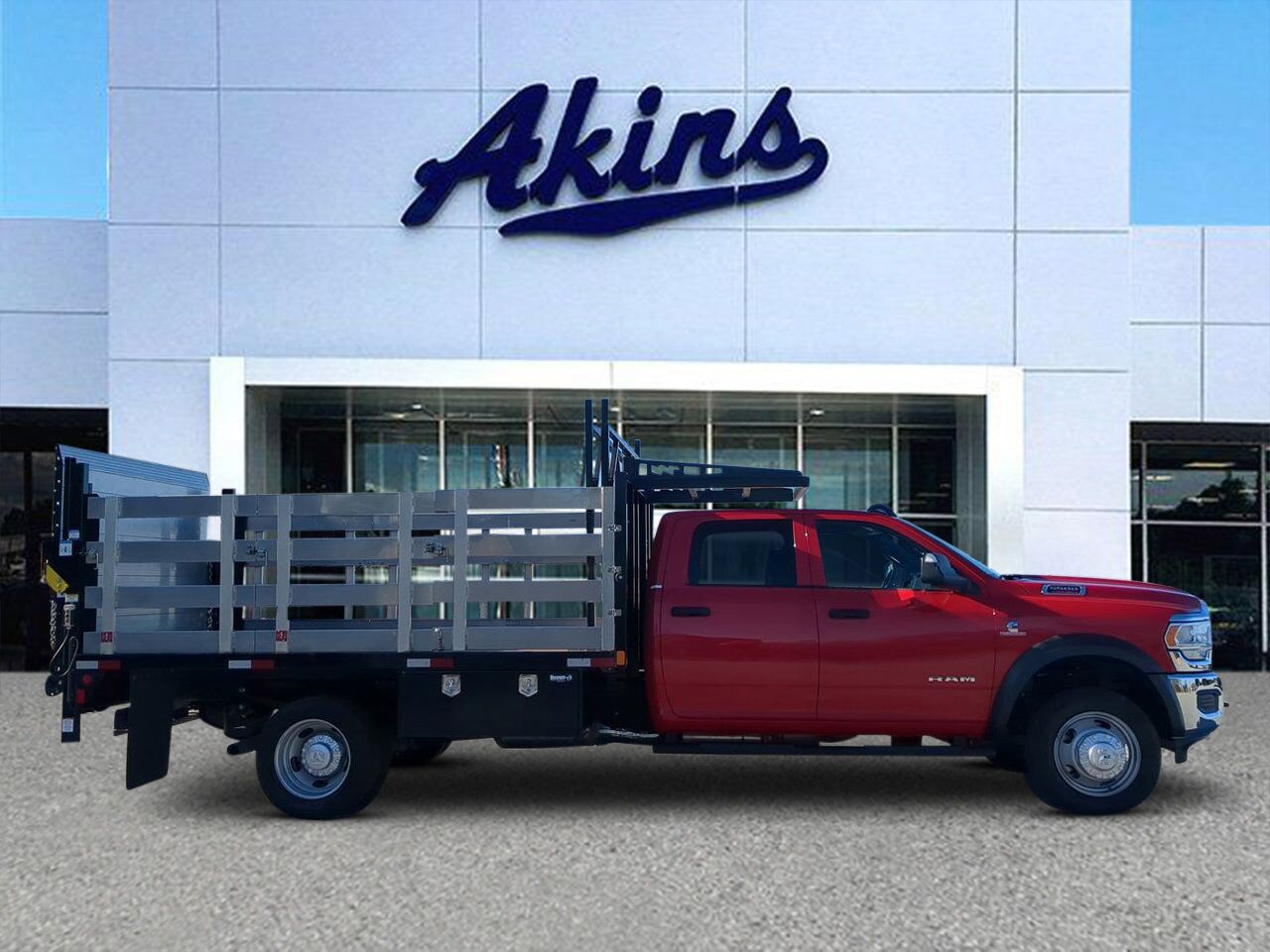 2021 Ram 5500 Chassis Cab Stake Bed