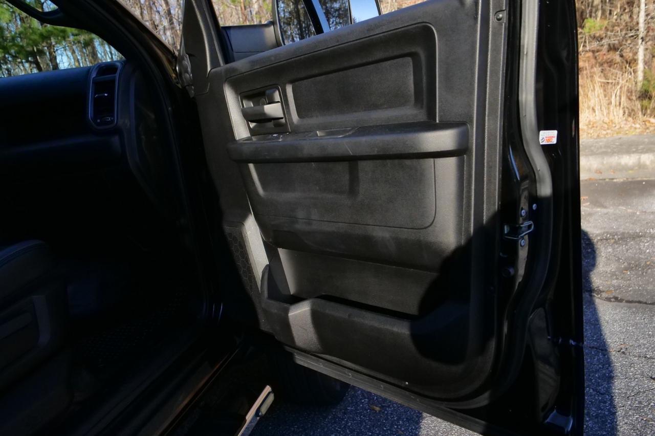 2021 Ram 5500 Tradesman 4X4 / DRW / Turbo Diesel / CM Flat Bed / AISIN! Lincolnton NC