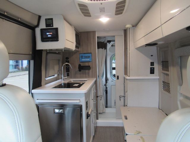 2021 Ram ProMaster 1500 Thor Rize 18M High Roof Van Plano TX