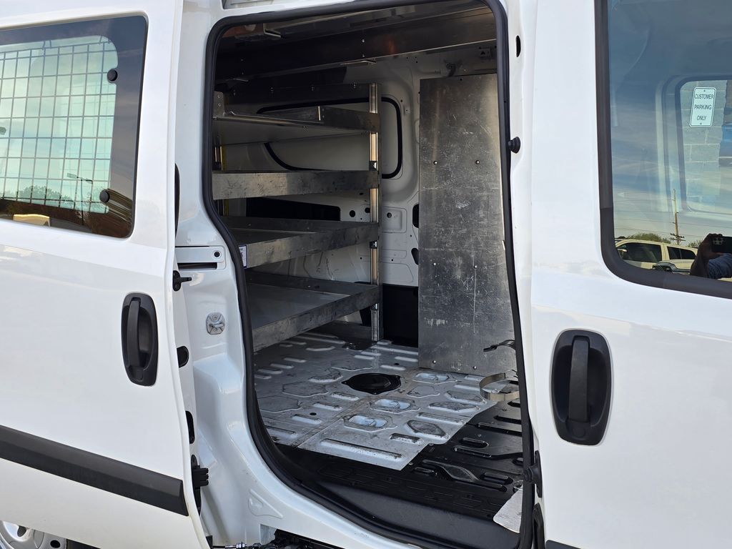 2021 RAM Promaster City Tradesman - Photo 16