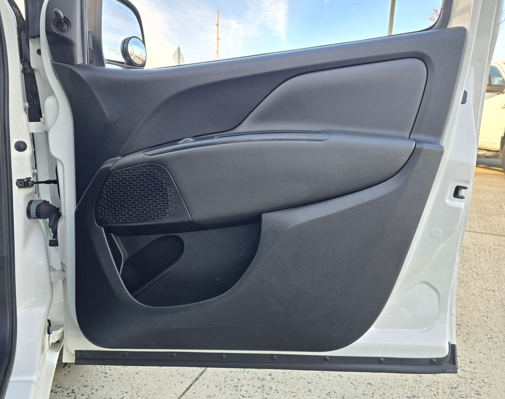 2021 RAM Promaster City Tradesman - Photo 25