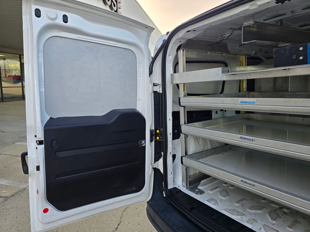 2021 RAM Promaster City Tradesman - Photo 11