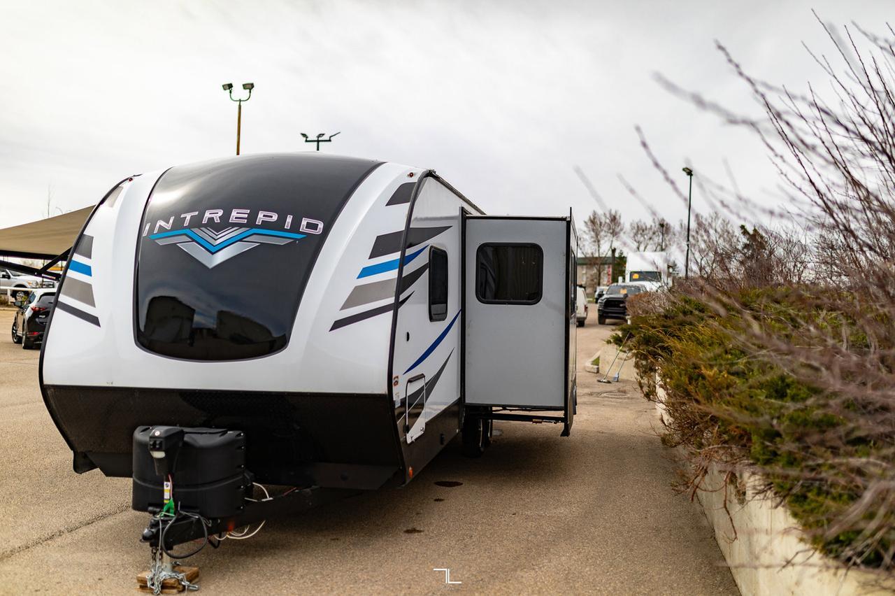 2021 Riverside Intrepid 257 RKS Trailer Slide Fireplace Red Deer AB