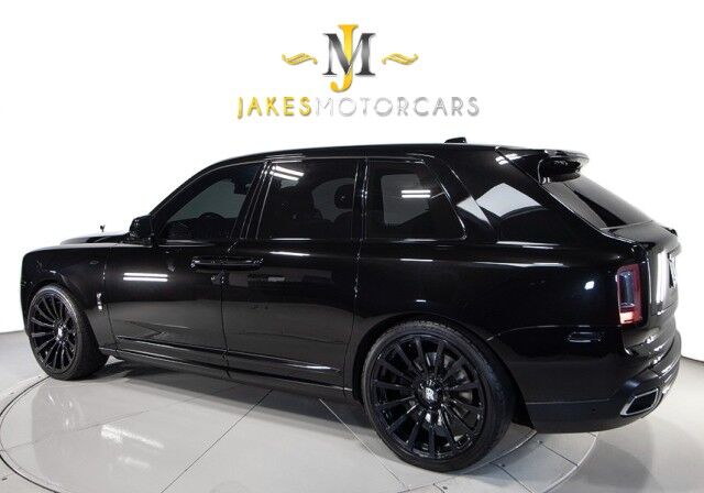 2021 Rolls-Royce Cullinan *BESPOKE INTERIOR* *BLACKOUT PACKAGE* *FORGIATO WHEELS* *13,000 MILES* San Diego CA