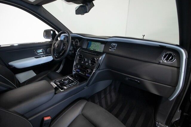 2021 Rolls-Royce Cullinan *BESPOKE INTERIOR* *BLACKOUT PACKAGE* *FORGIATO WHEELS* *13,000 MILES* San Diego CA
