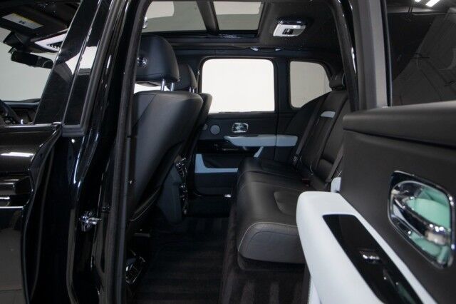 2021 Rolls-Royce Cullinan *BESPOKE INTERIOR* *BLACKOUT PACKAGE* *FORGIATO WHEELS* *13,000 MILES* San Diego CA