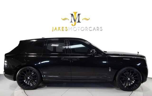2021 Rolls-Royce Cullinan *BLACKOUT PACKAGE* *FORGIATO WHEELS* *13,000 MILES* San Diego CA