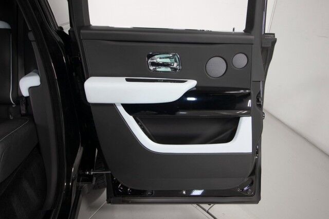 2021 Rolls-Royce Cullinan *BLACKOUT PACKAGE* *FORGIATO WHEELS* *13,000 MILES* San Diego CA