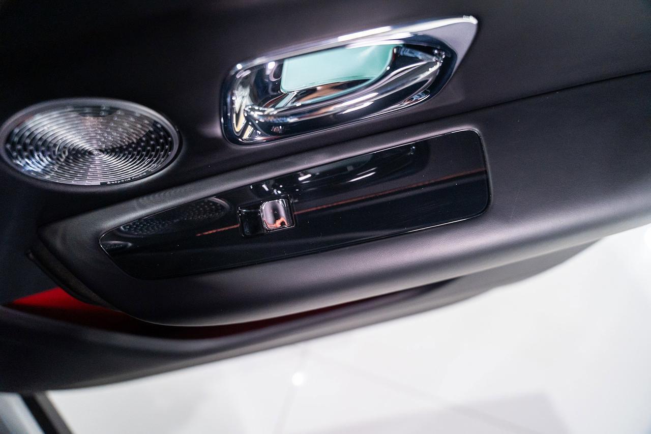 2021 Rolls-Royce Cullinan Bespoke Audio system, shooting star headliner, rear infotainment system AND MUCH MORE!! Fort Lauderdale FL