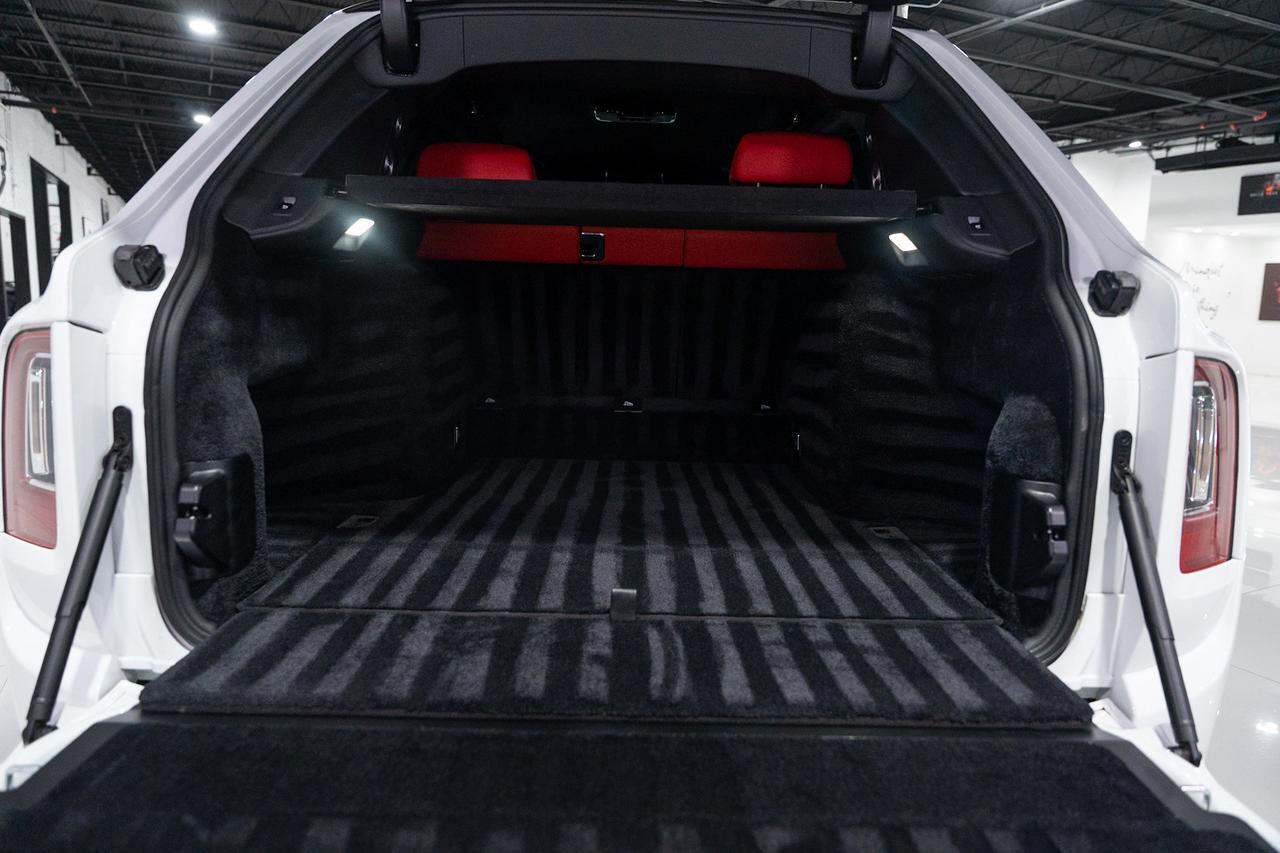 2021 Rolls-Royce Cullinan Bespoke Audio system, shooting star headliner, rear infotainment system AND MUCH MORE!! Fort Lauderdale FL