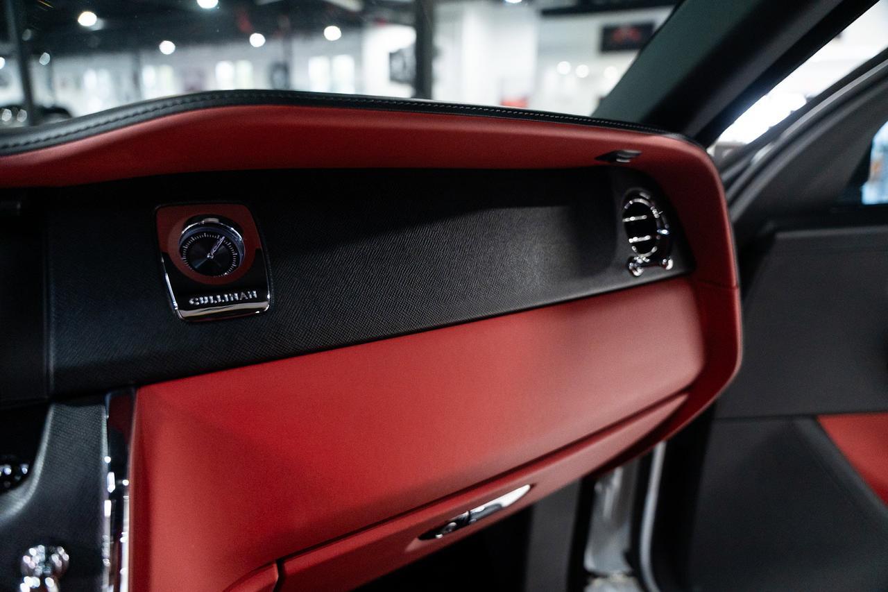 2021 Rolls-Royce Cullinan Bespoke Audio system, shooting star headliner, rear infotainment system AND MUCH MORE!! Fort Lauderdale FL