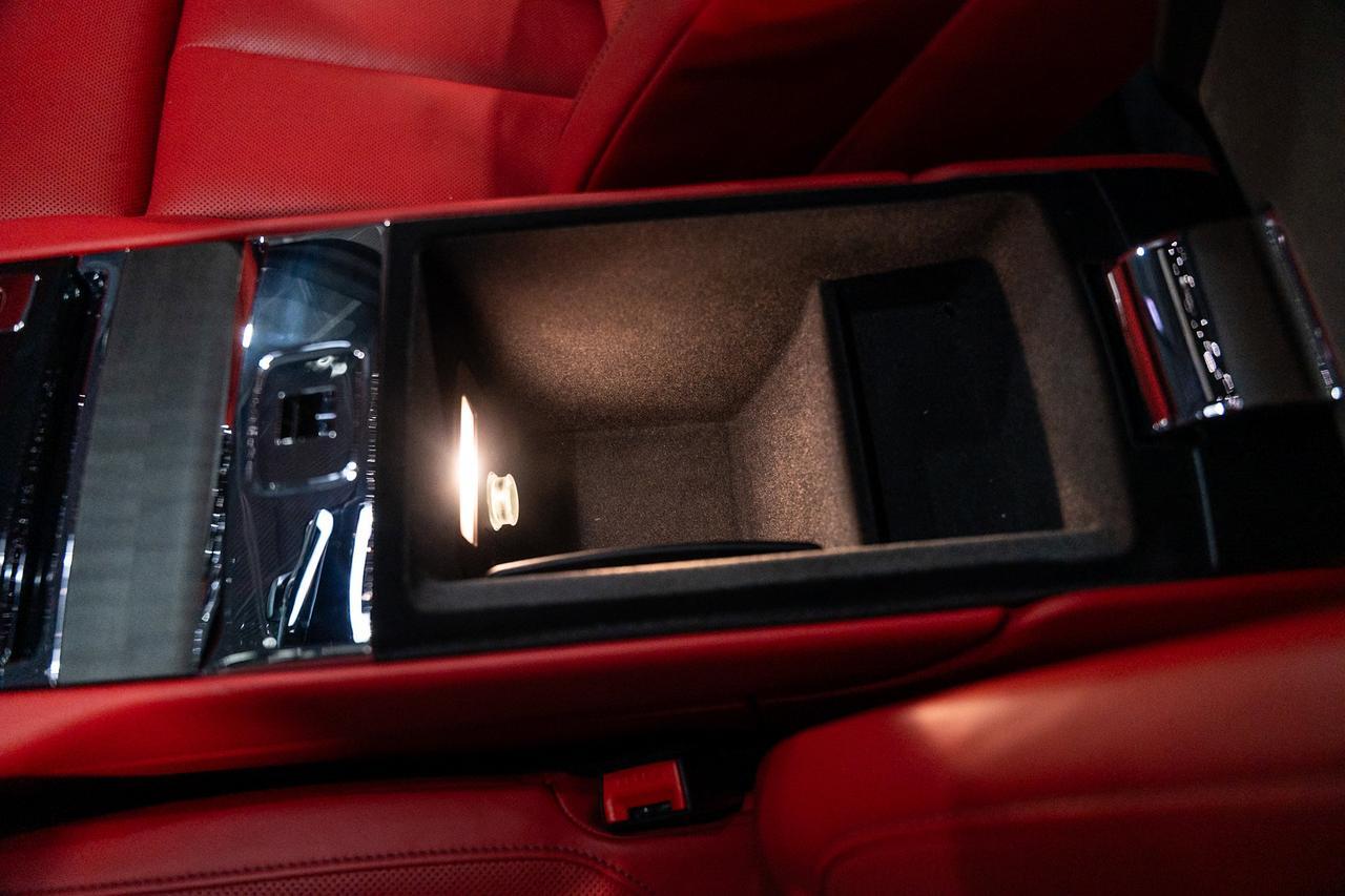 2021 Rolls-Royce Cullinan Bespoke Audio system, shooting star headliner, rear infotainment system AND MUCH MORE!! Fort Lauderdale FL