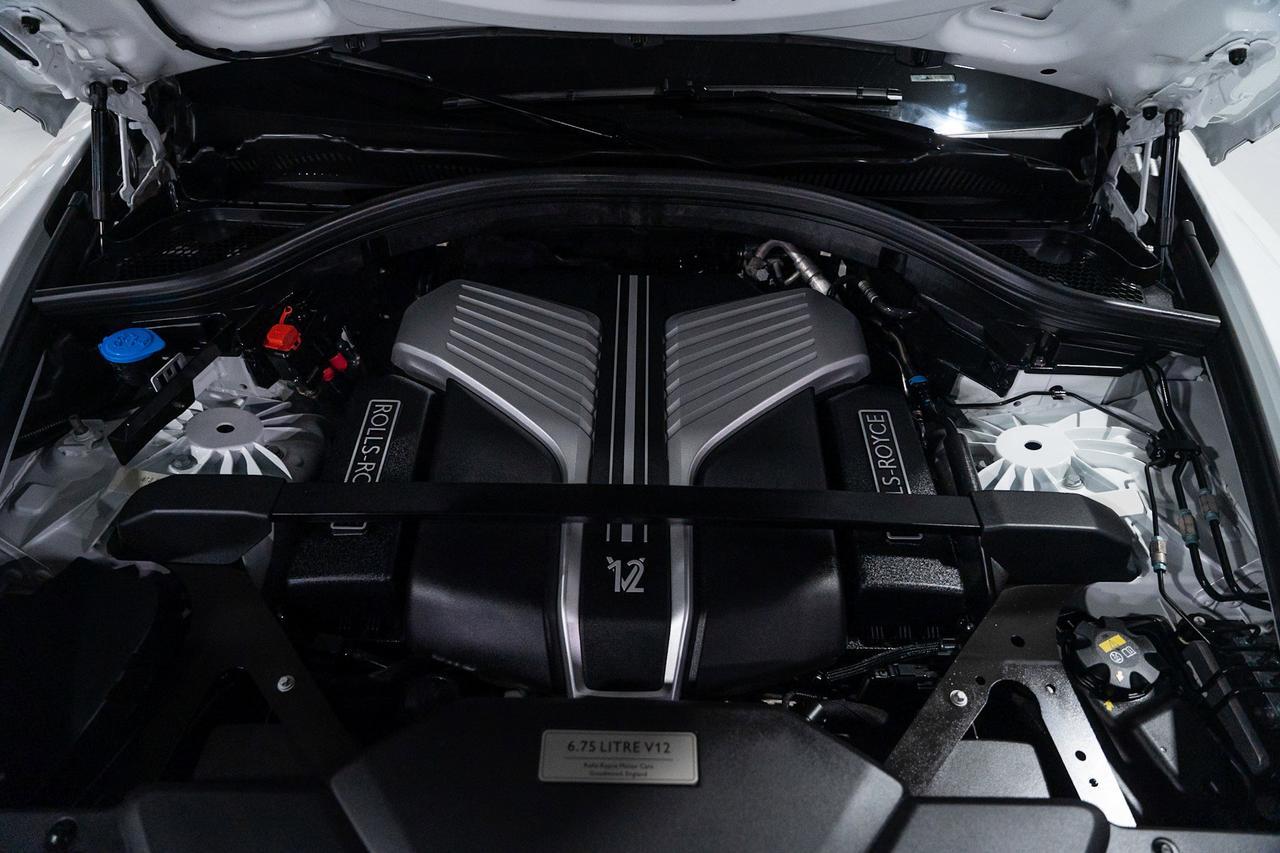 2021 Rolls-Royce Cullinan Bespoke Audio system, shooting star headliner, rear infotainment system AND MUCH MORE!! Fort Lauderdale FL