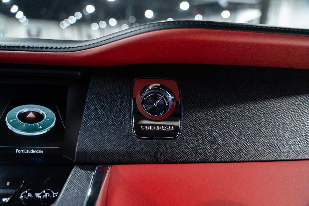 2021 Rolls-Royce Cullinan Bespoke Audio system, shooting star headliner, rear infotainment system AND MUCH MORE!! Fort Lauderdale FL