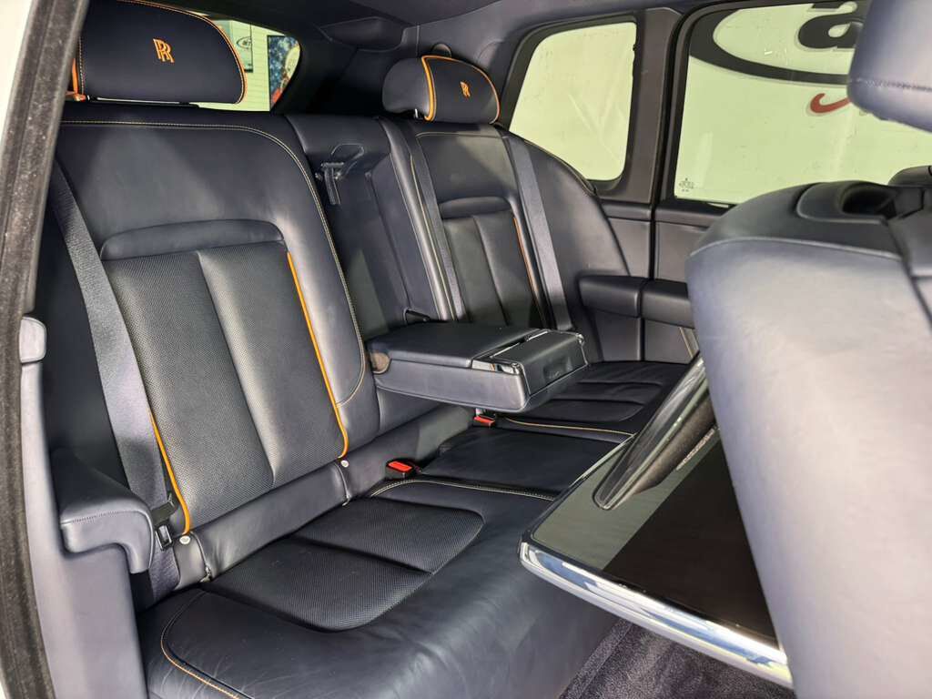 2021 Rolls-Royce Cullinan Mandarin coachline, bespoke interior, starlight headliner, rear infotainment system AND MUCH MORE!!! Fort Lauderdale FL