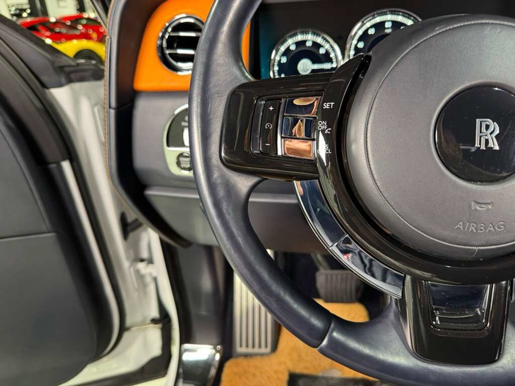 2021 Rolls-Royce Cullinan Mandarin coachline, bespoke interior, starlight headliner, rear infotainment system AND MUCH MORE!!! Fort Lauderdale FL